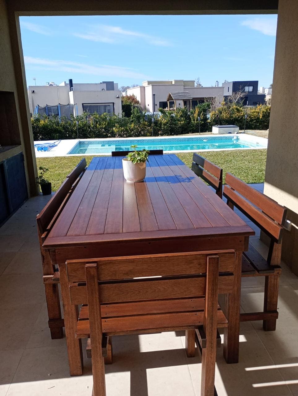 Mesa para galería modelo 2